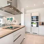 Дом отдыха Jardines - Avago 2 1 Pool View 2b