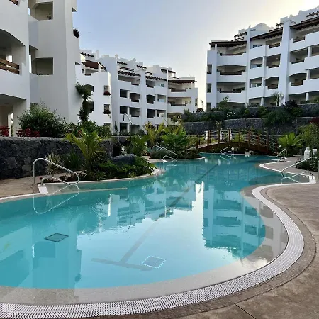Jardines - Avago 2 1 Pool View 2b 滨海帕尔姆