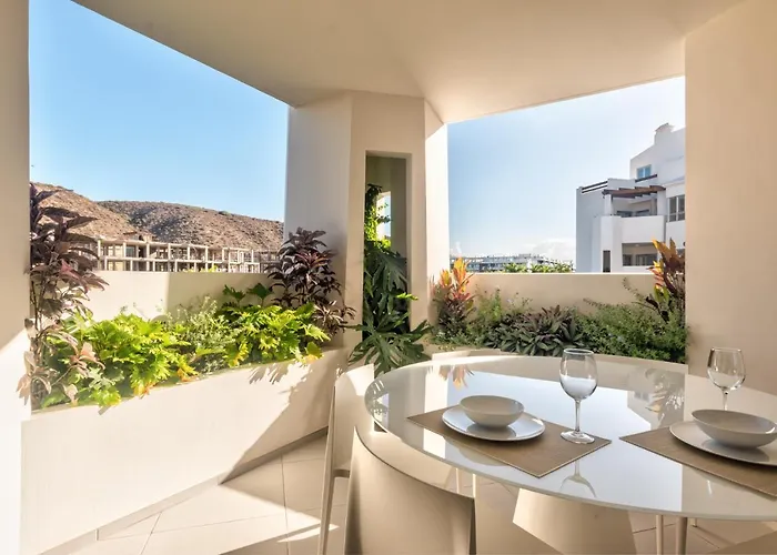 Jardines - Avago 2 1 Pool View 2b * Palm-mar